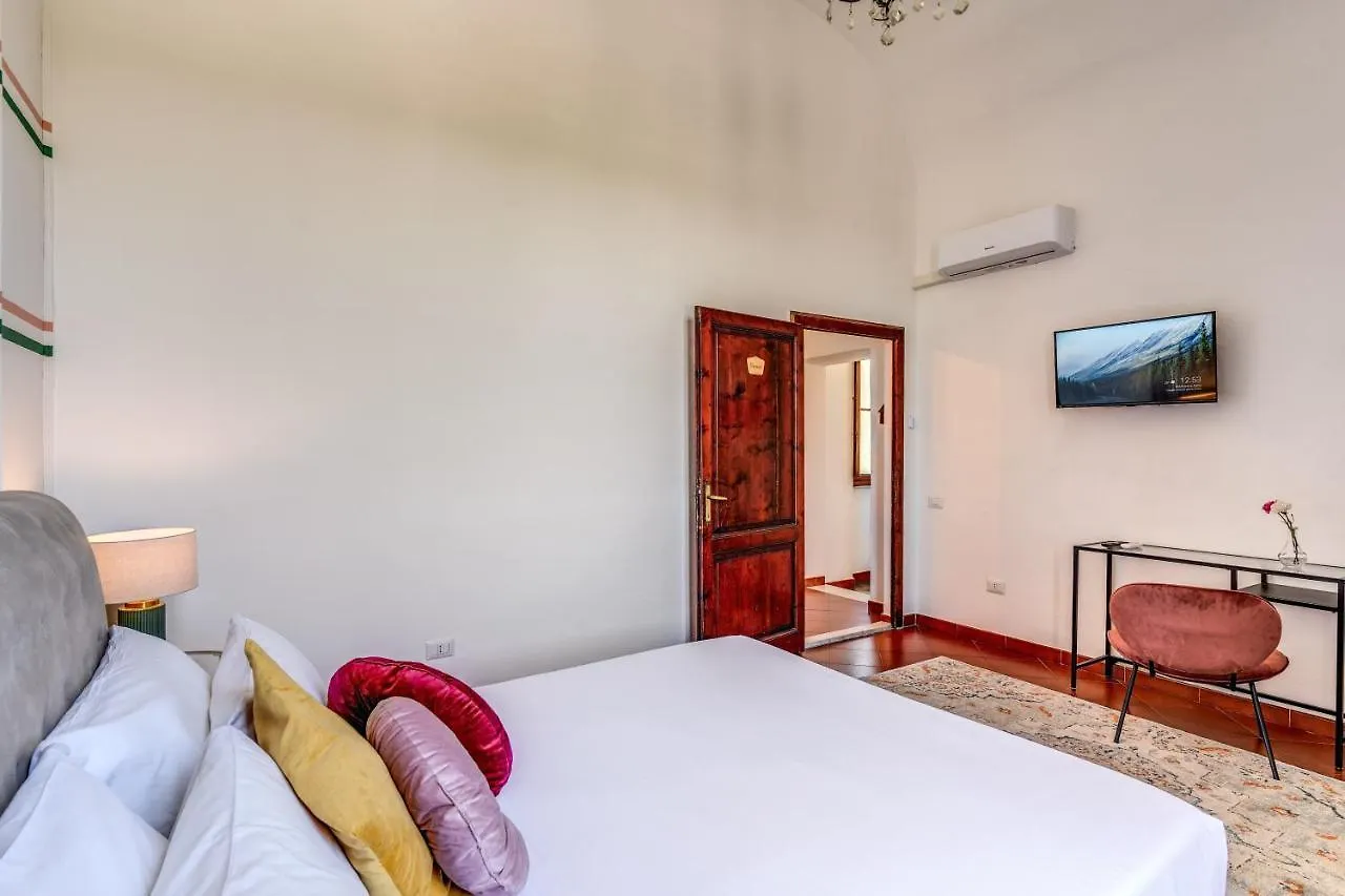 Guest house Aweshomeitaly - Villa Tower Pisa Italy