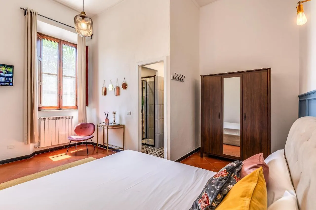 Aweshomeitaly - Villa Tower Pisa 0*,  Italy