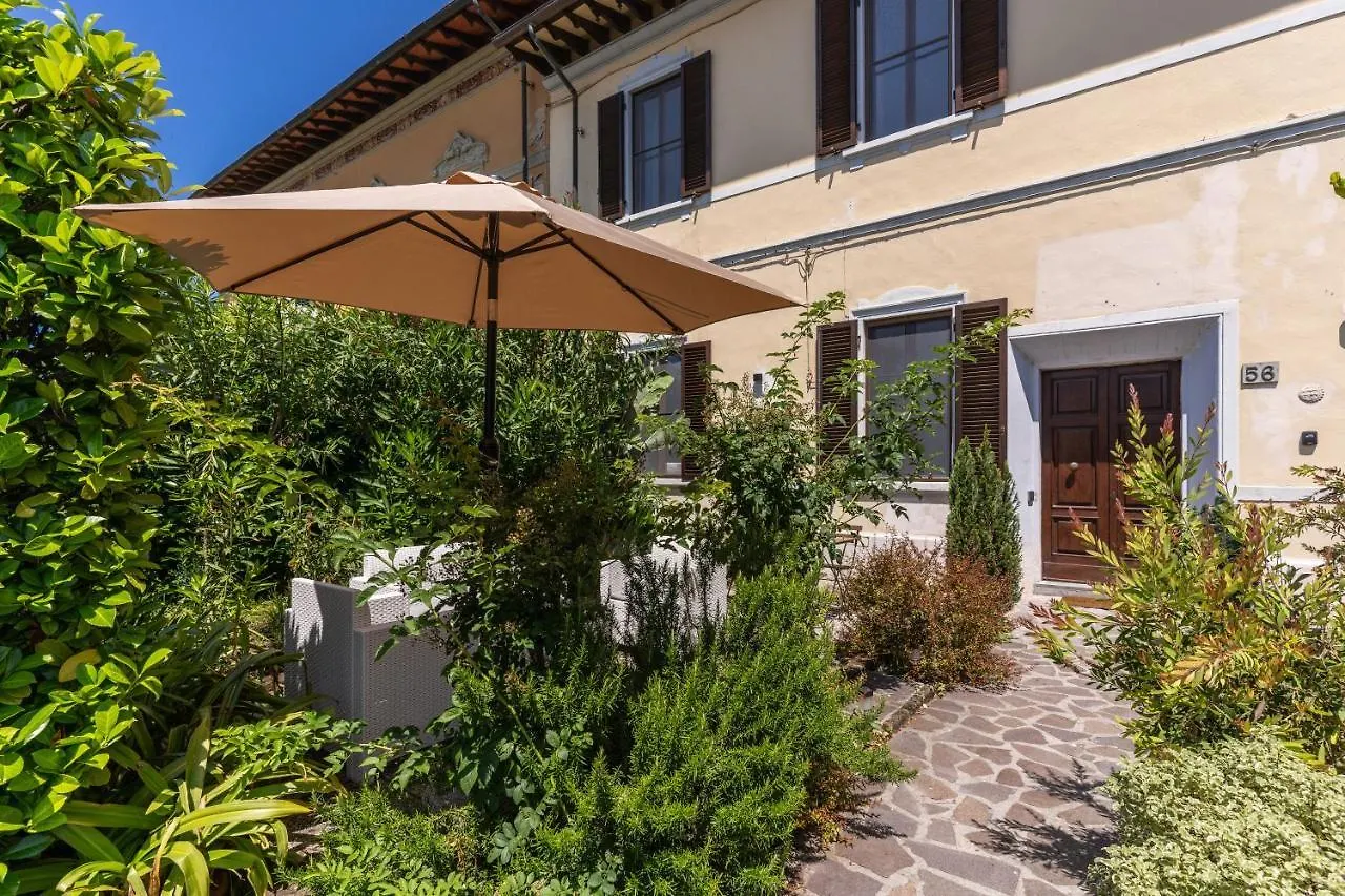 Guest house Aweshomeitaly - Villa Tower Pisa Italy