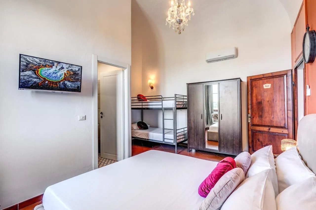 Aweshomeitaly - Villa Tower Pisa 0*,  Italy